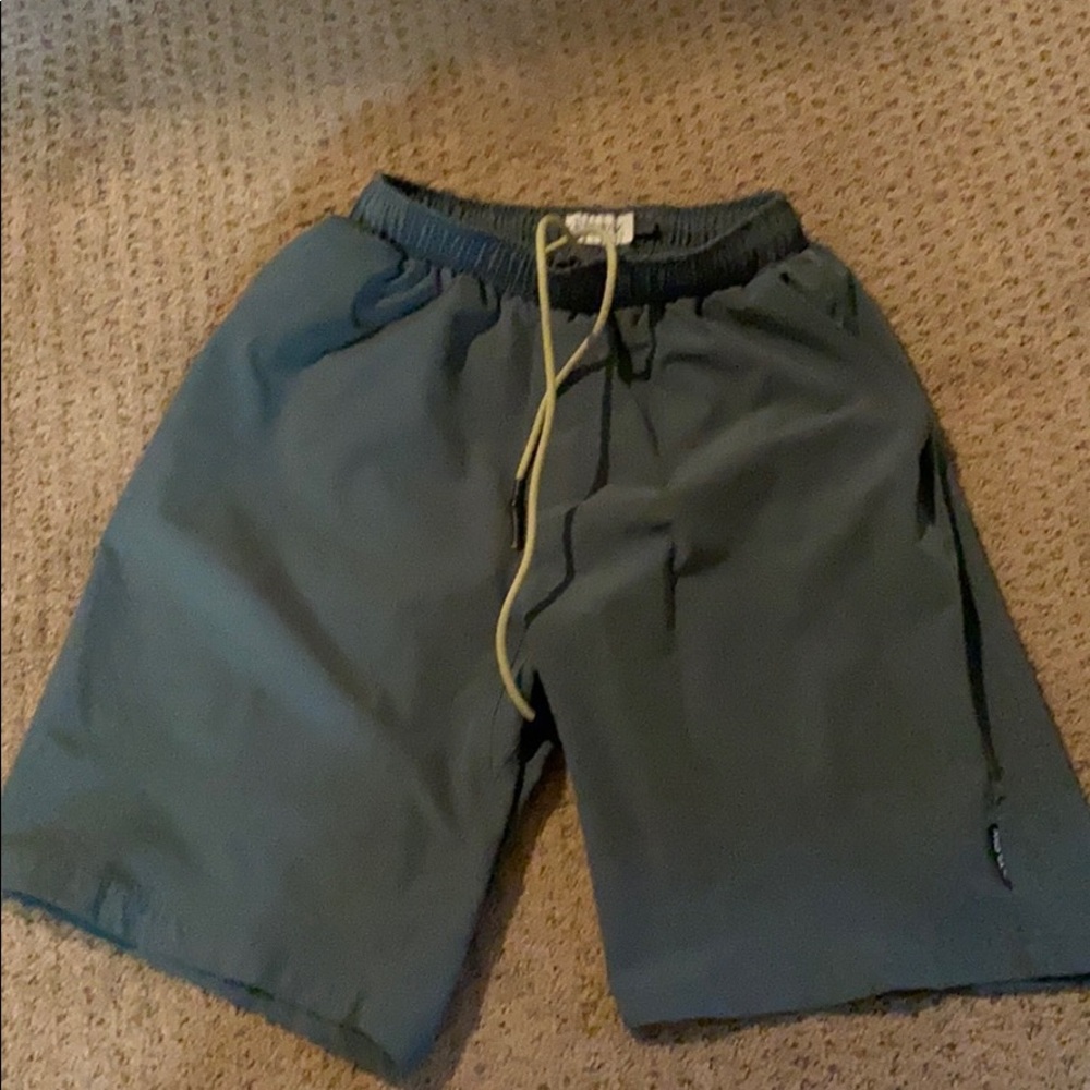 Flylow hardcastle shorts, men’s size small